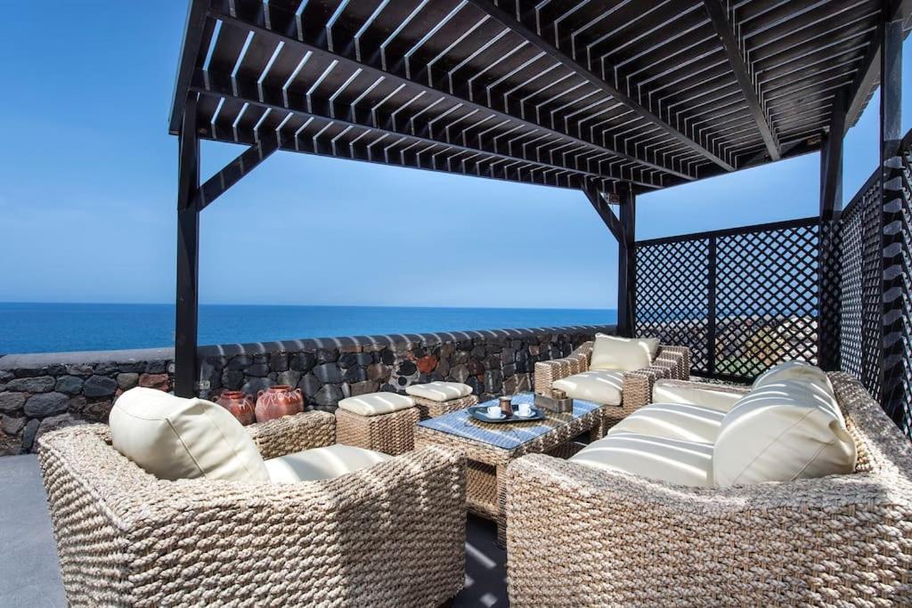 אויה Ramni House: Private Villa With Pool By The Sea מראה חיצוני תמונה